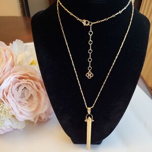 Stella & Dot Retired Rebel Pendant Long Necklace Bar Chain Goldplated Jewelry
